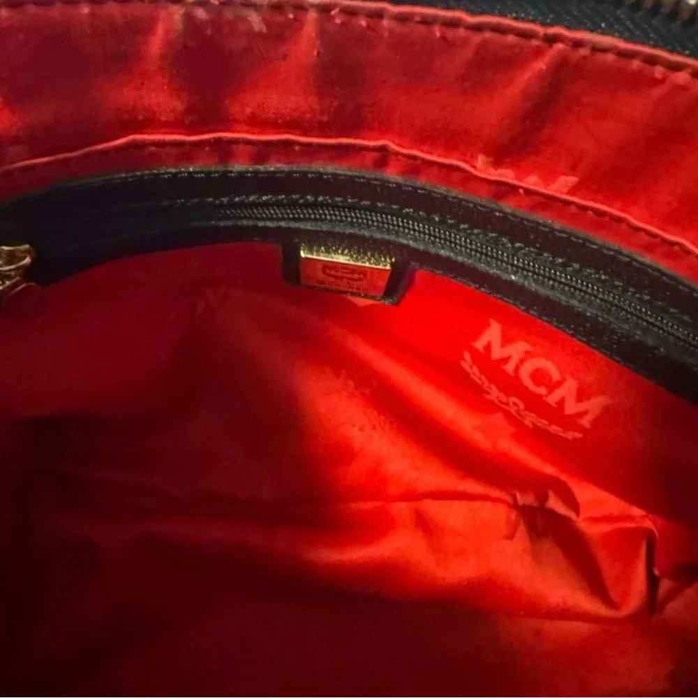 MCM Black Leather Munchen studded satchel - Picture 8 of 15